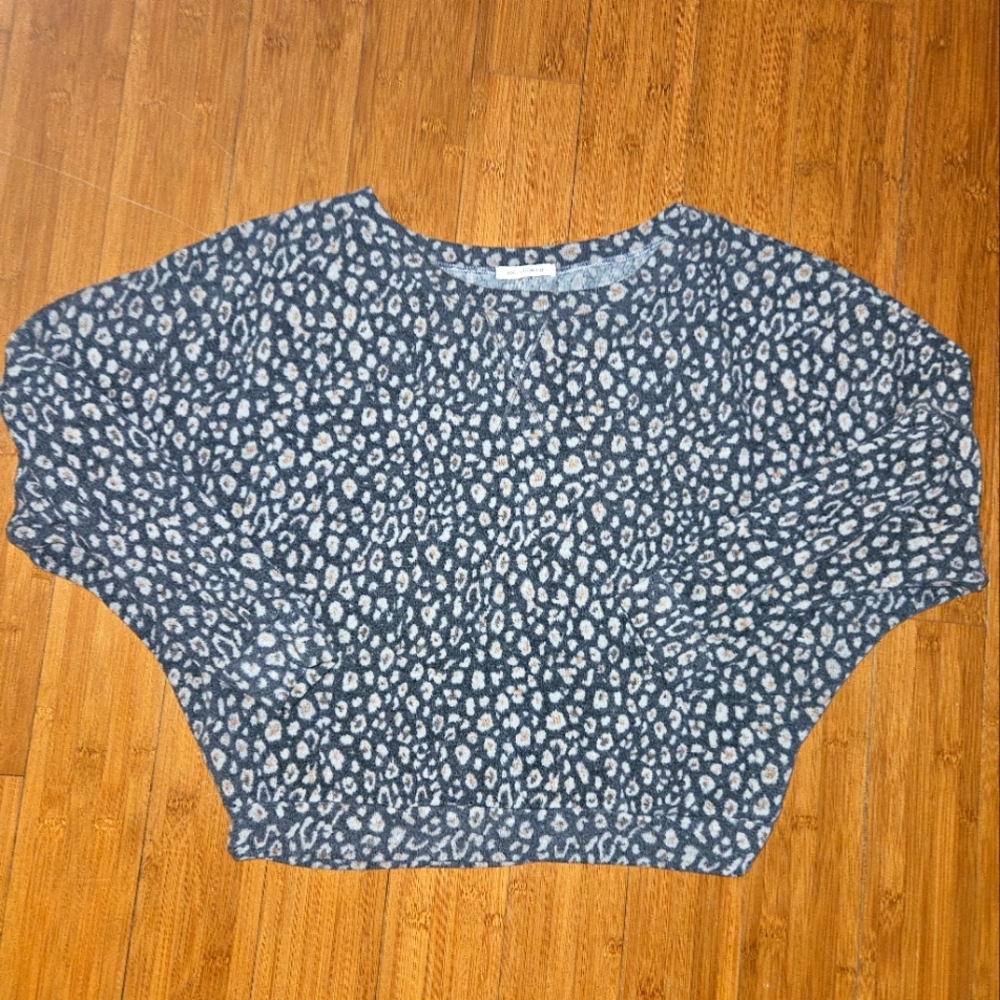 ENTI CLOTHING S WOMENS LONG SLEEVE SOFT CROPPED SWEATSHIRT. EUC.👌💯😍